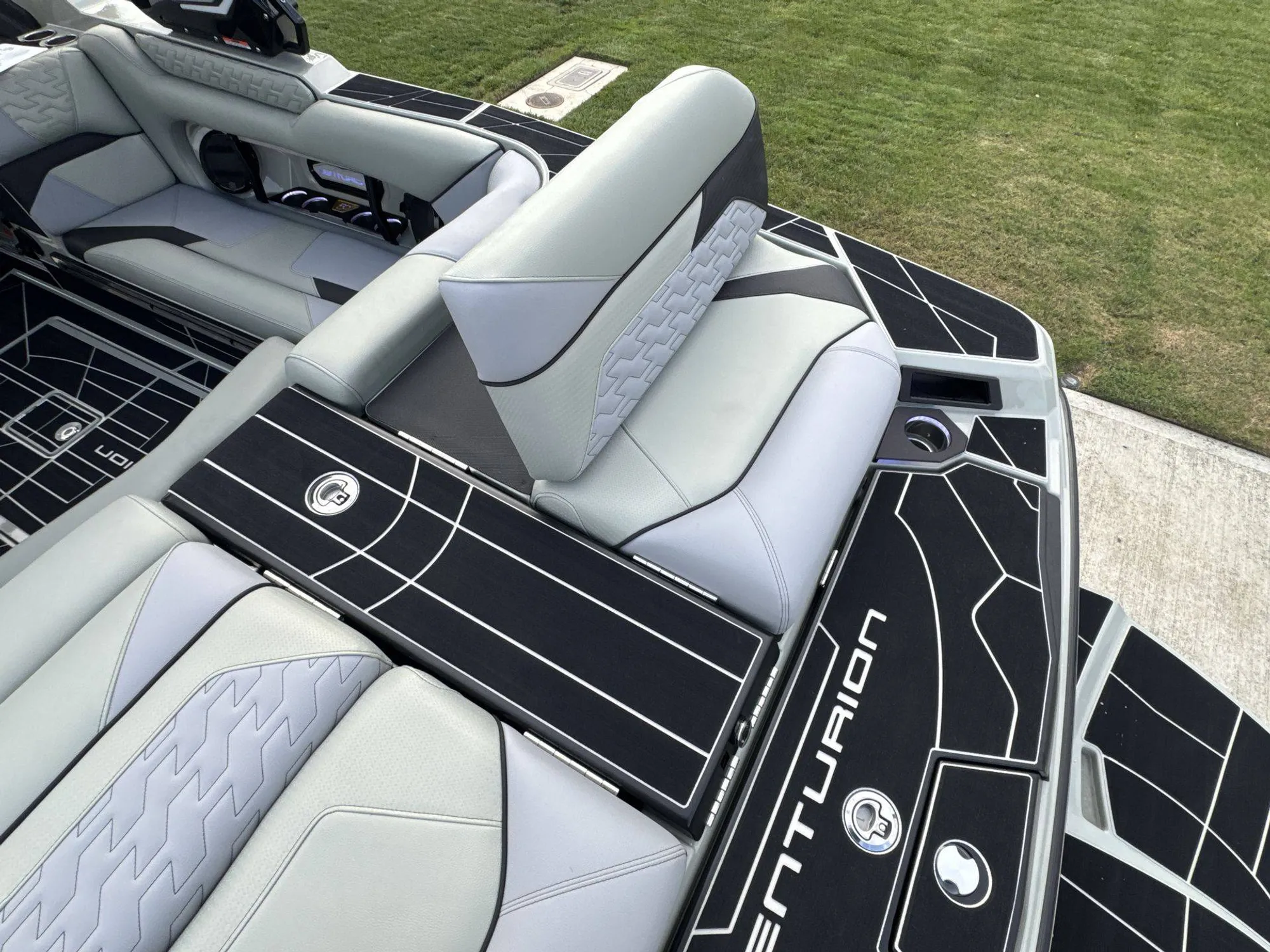 Boat gallery thumbnail 15