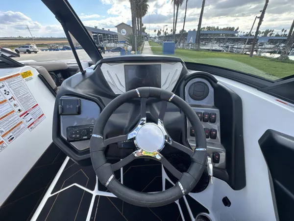 2026 Supreme S220 10