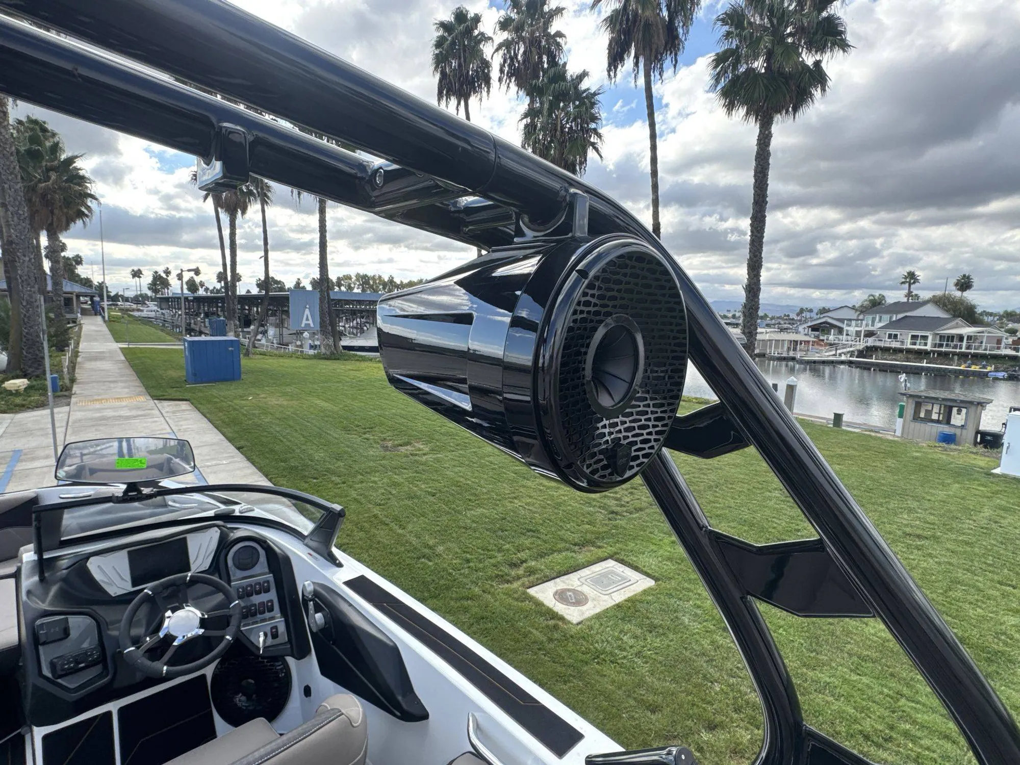 Boat gallery thumbnail 20
