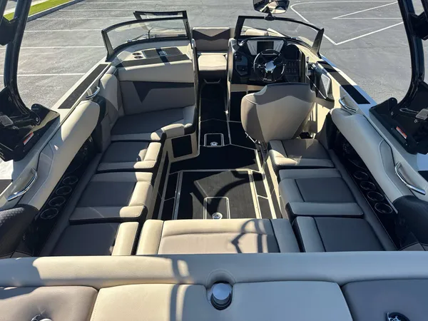2026 Supreme S220 4