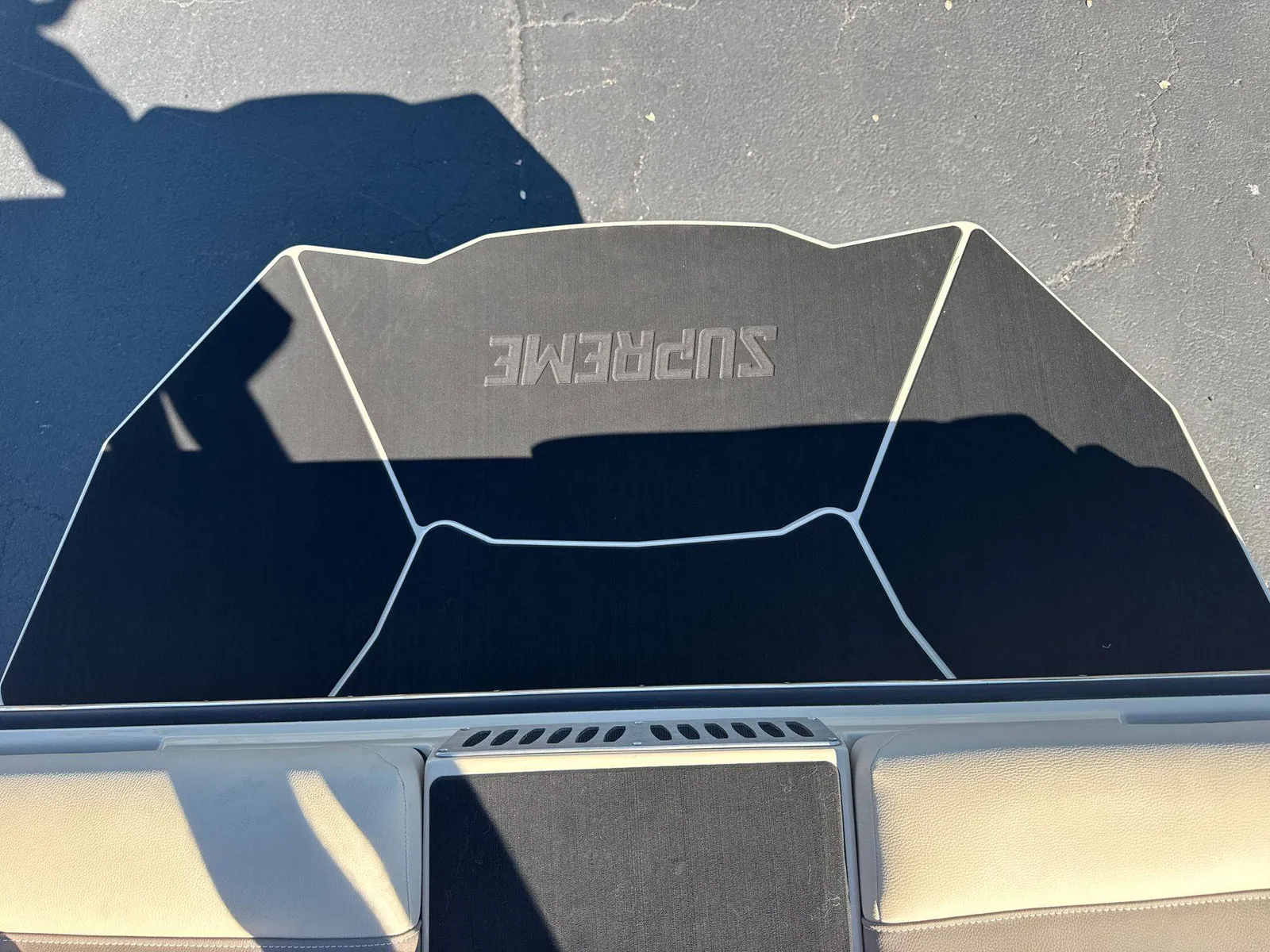 Boat image 8