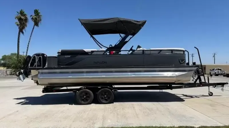 Boat image thumbnail 2