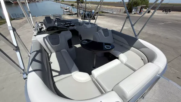 2026 Avalon 23 LSZ 5