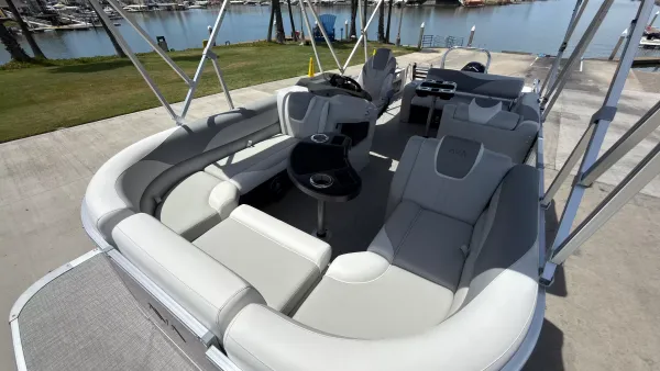 2026 Avalon 23 LSZ 6