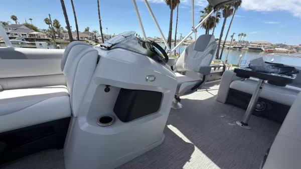 2026 Avalon 23 LSZ 17