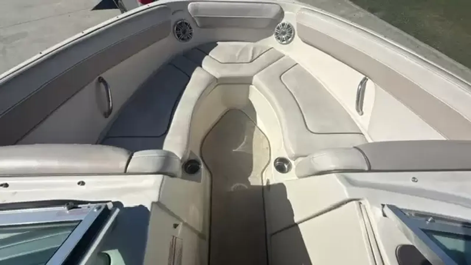 Boat image 11