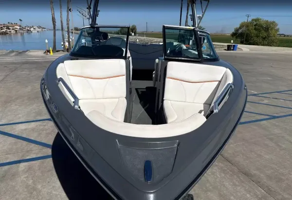 2018 Mastercraft XT21 6