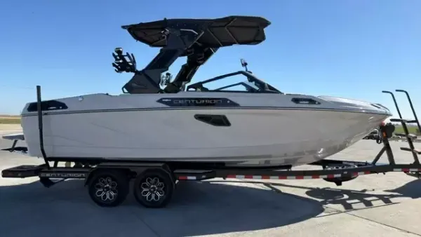 2027 Centurion RS230 4