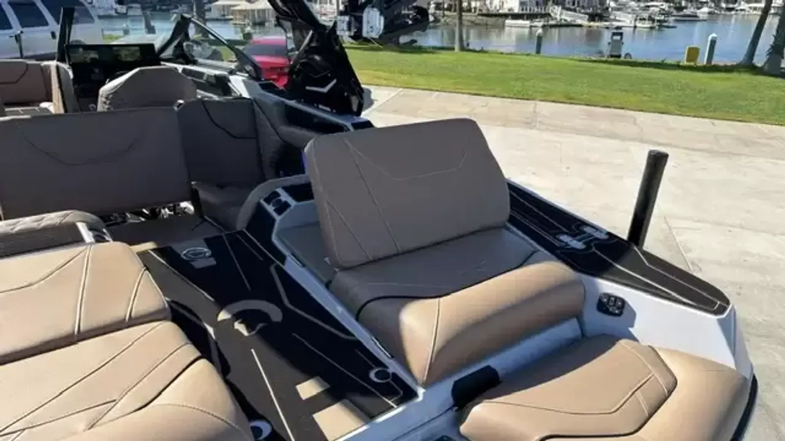 Boat image 16