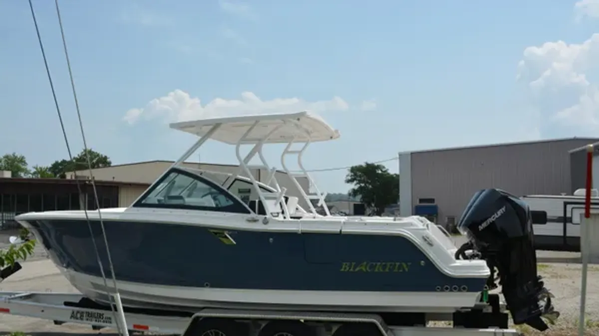 dummy-boat-img