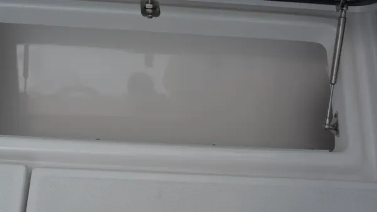 dummy-boat-img