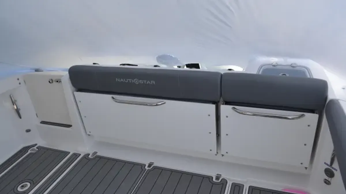 dummy-boat-img