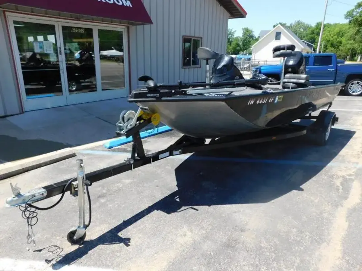 dummy-boat-img