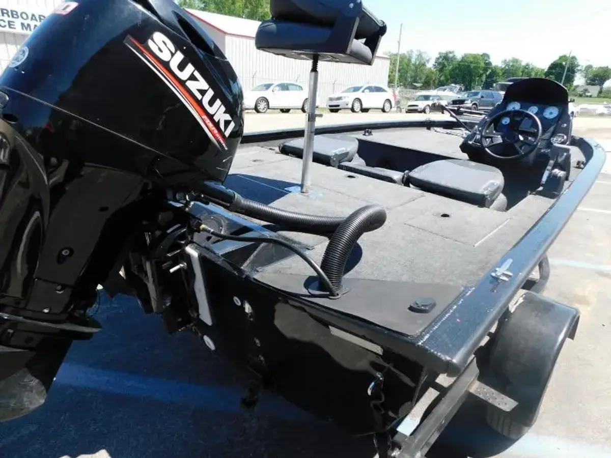 dummy-boat-img
