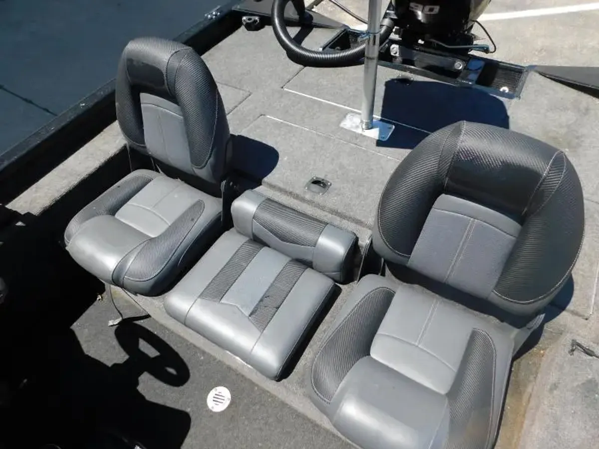 dummy-boat-img