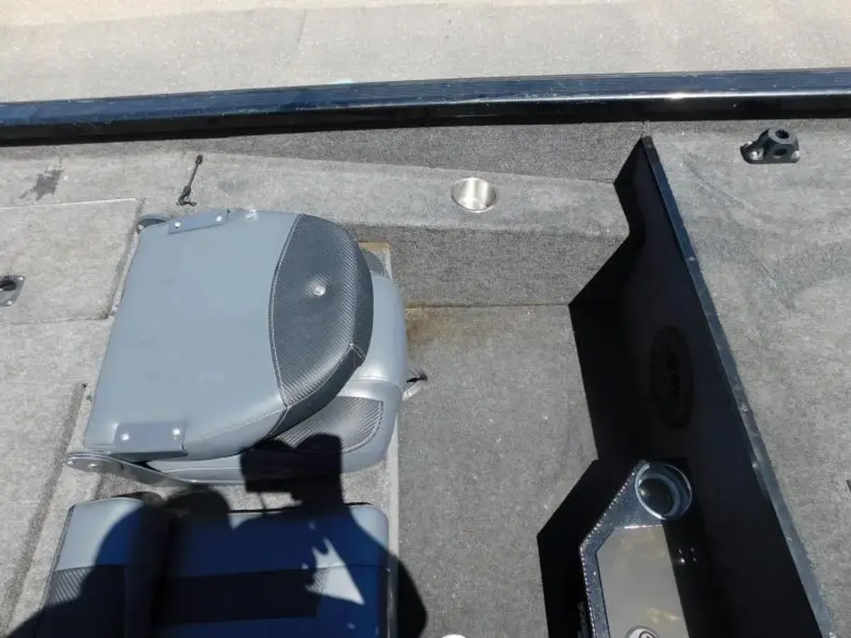 dummy-boat-img
