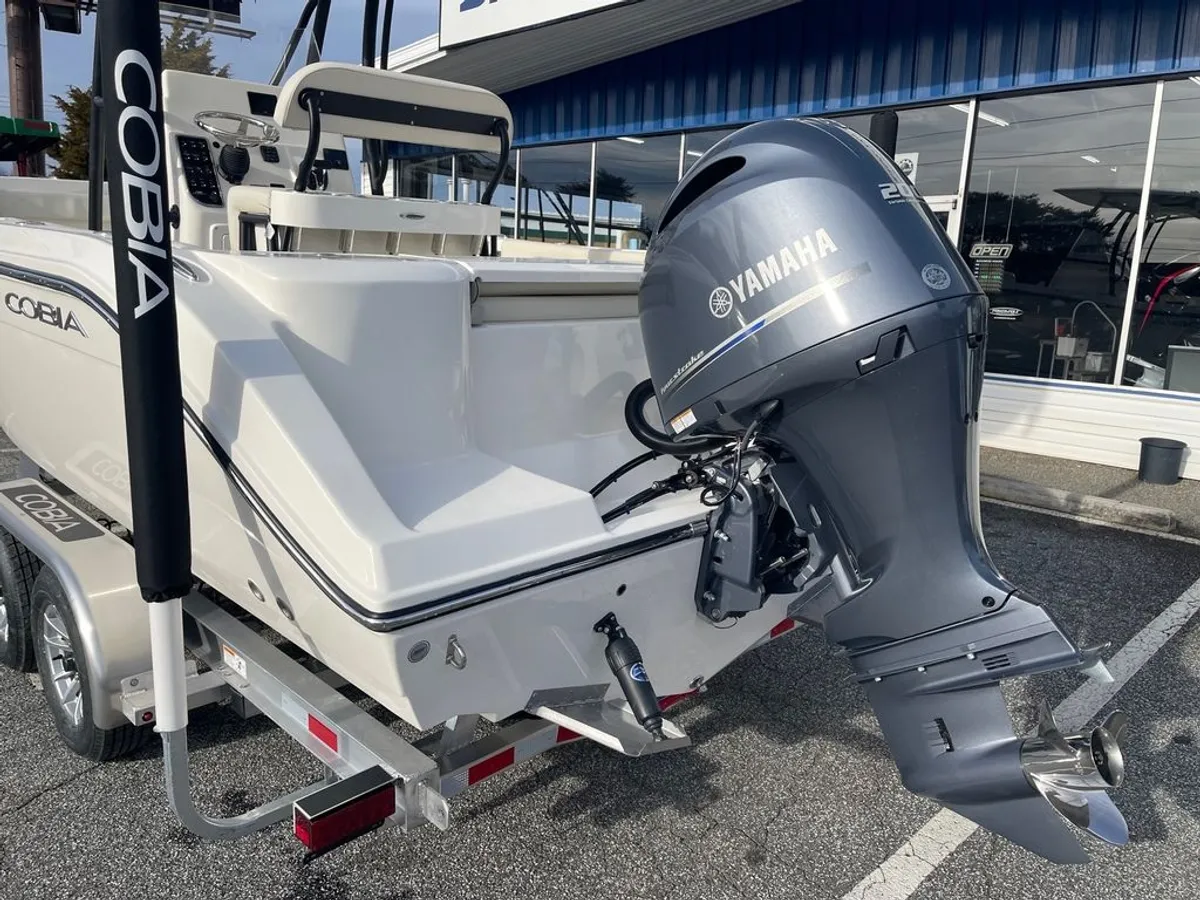 dummy-boat-img