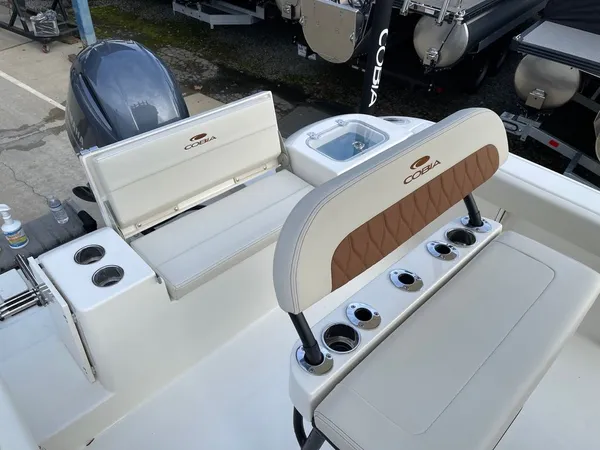 boat-detail-slider-thumb-8