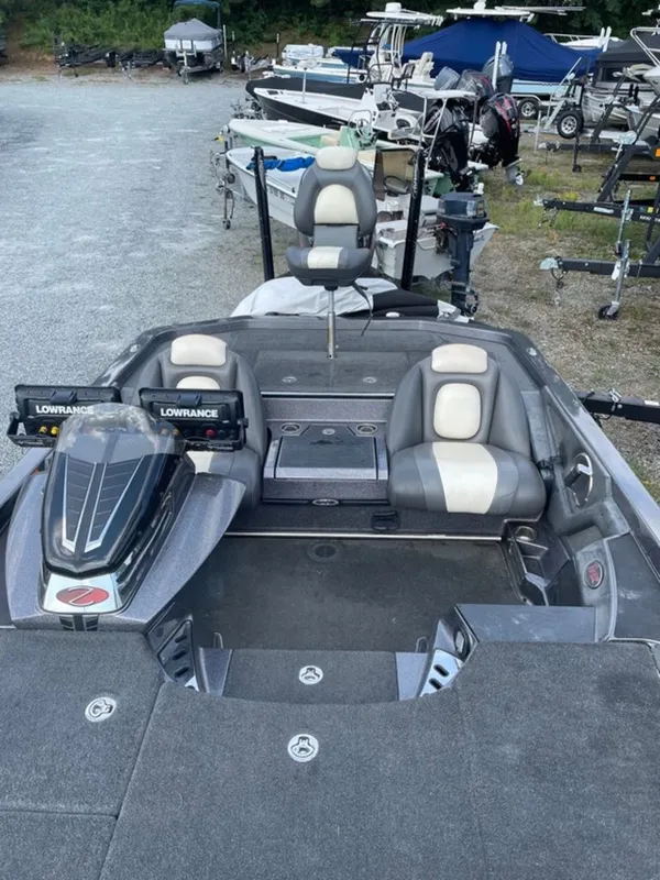boat-detail-slider-thumb-7
