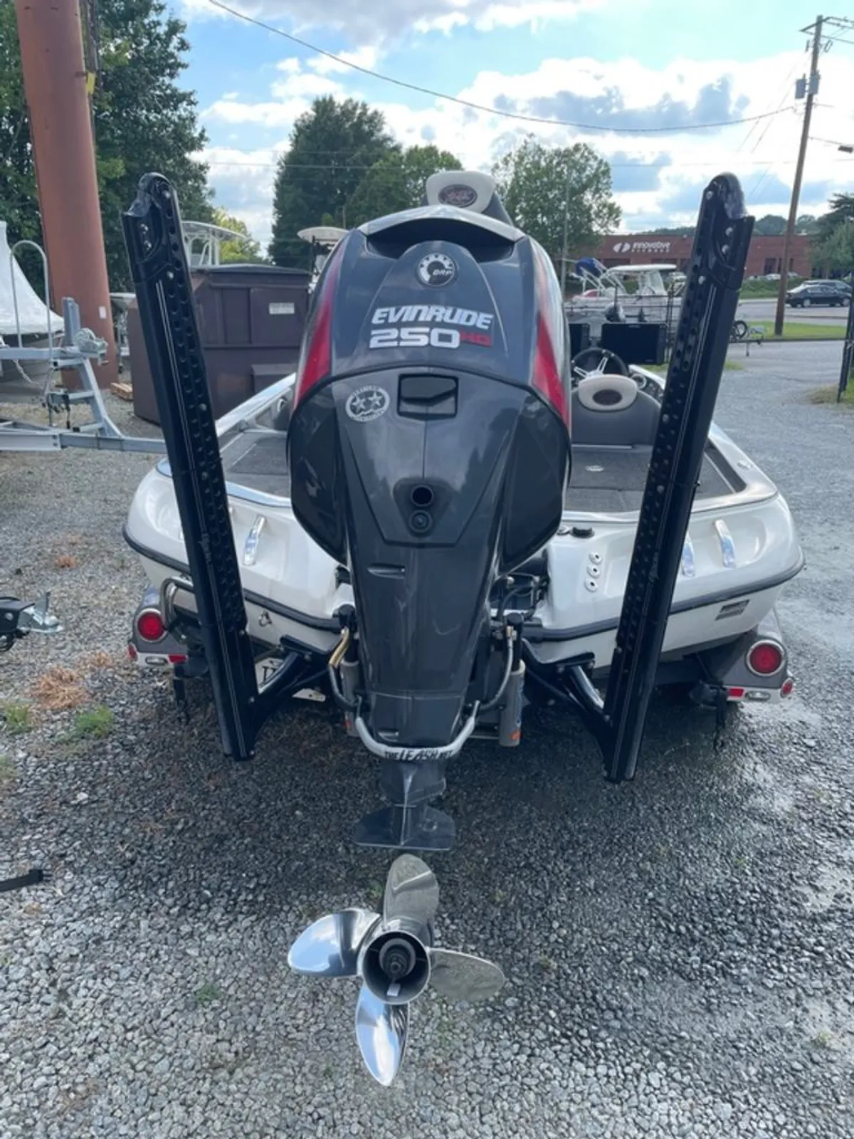 dummy-boat-img