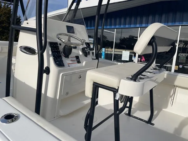 boat-detail-slider-thumb-5
