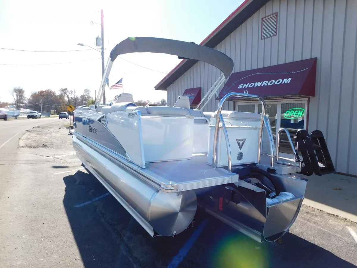 dummy-boat-img