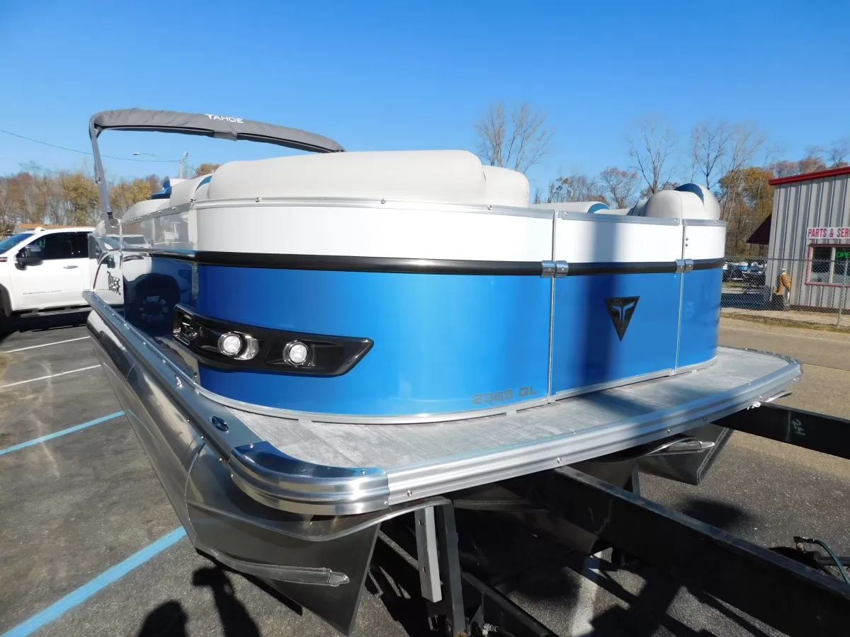dummy-boat-img