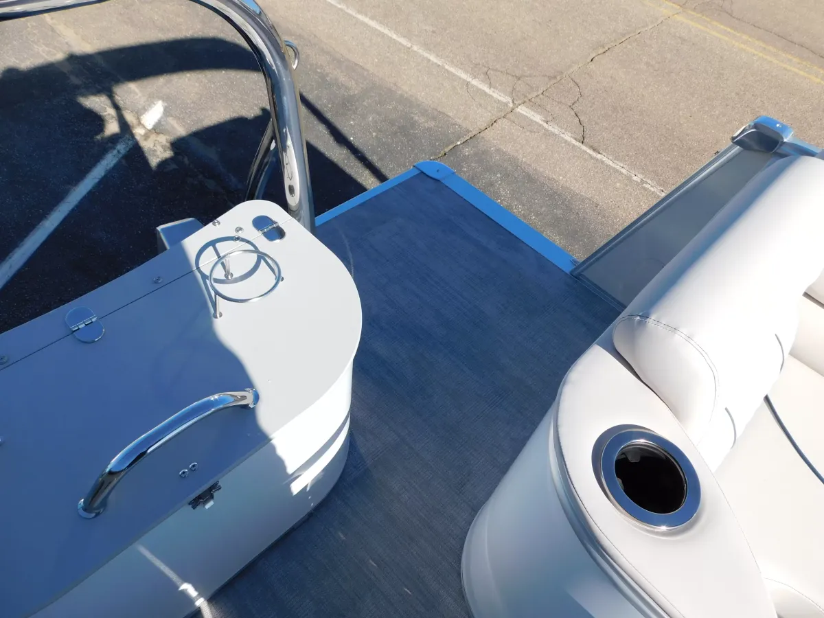 dummy-boat-img