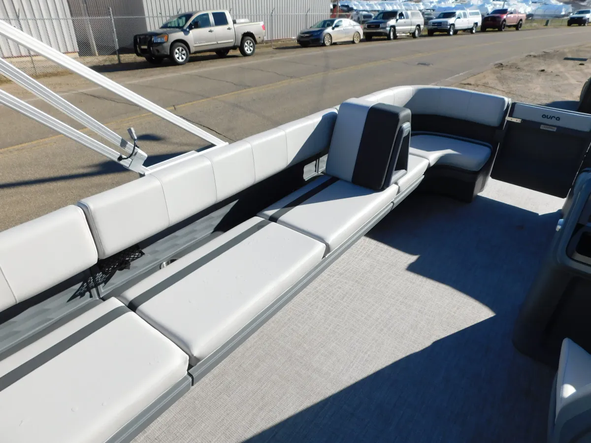 dummy-boat-img