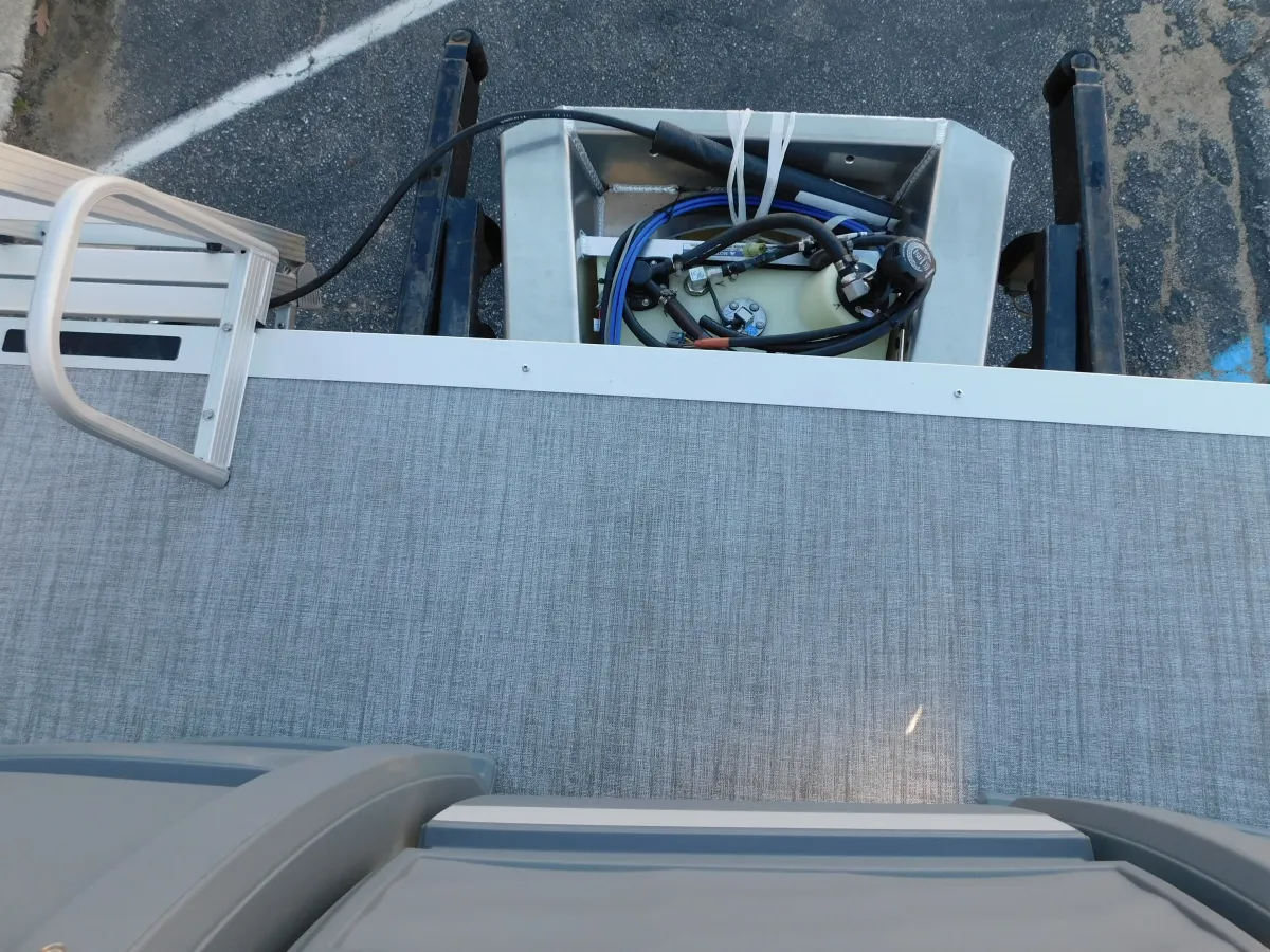 dummy-boat-img