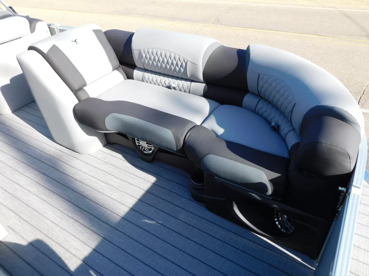 dummy-boat-img