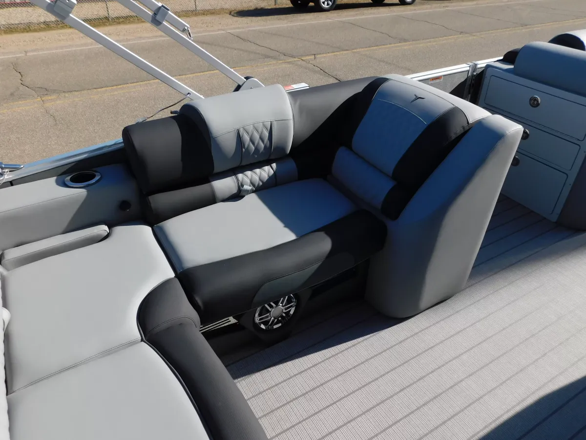 dummy-boat-img
