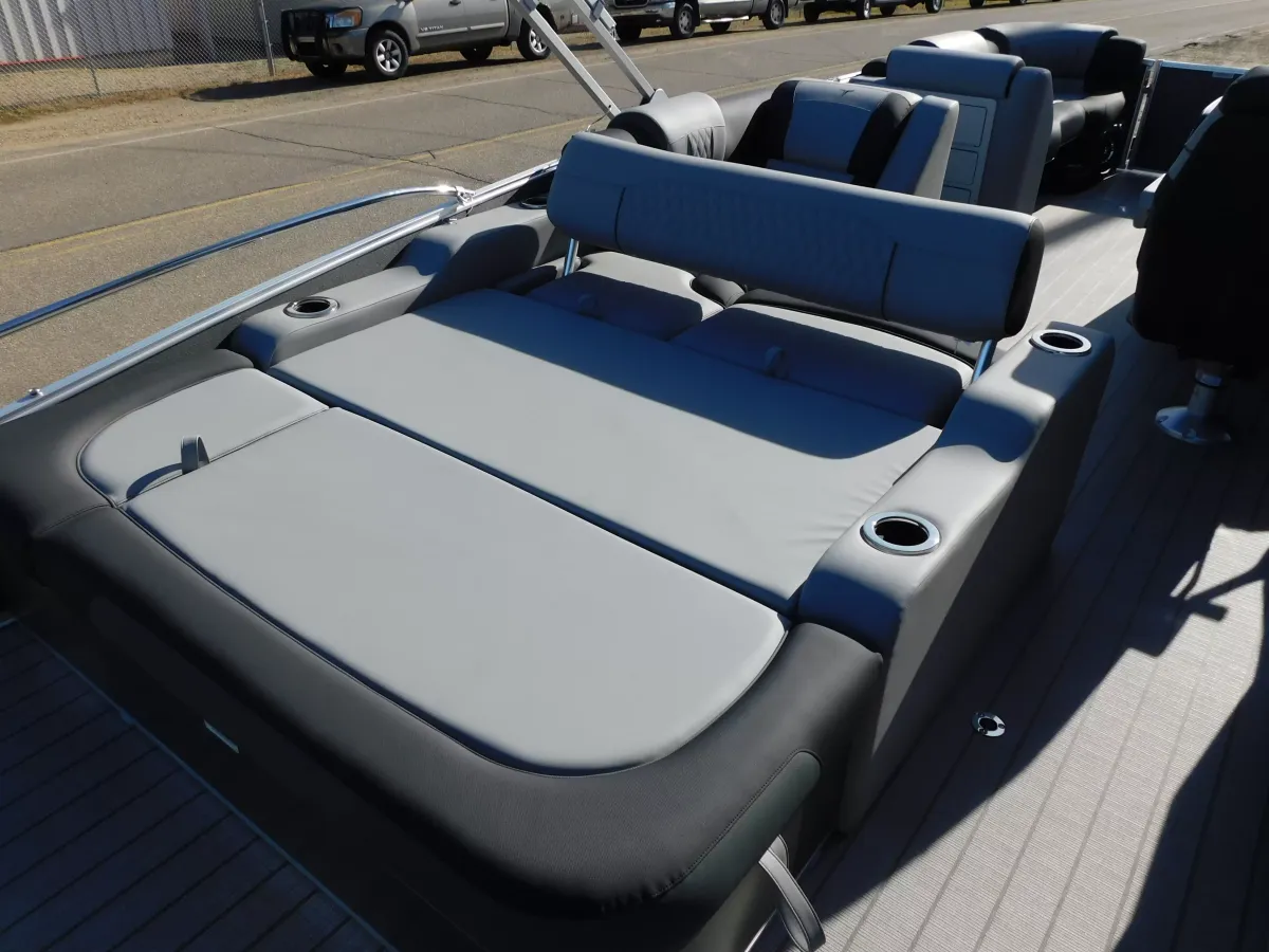 dummy-boat-img