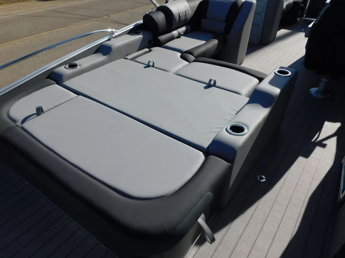 dummy-boat-img