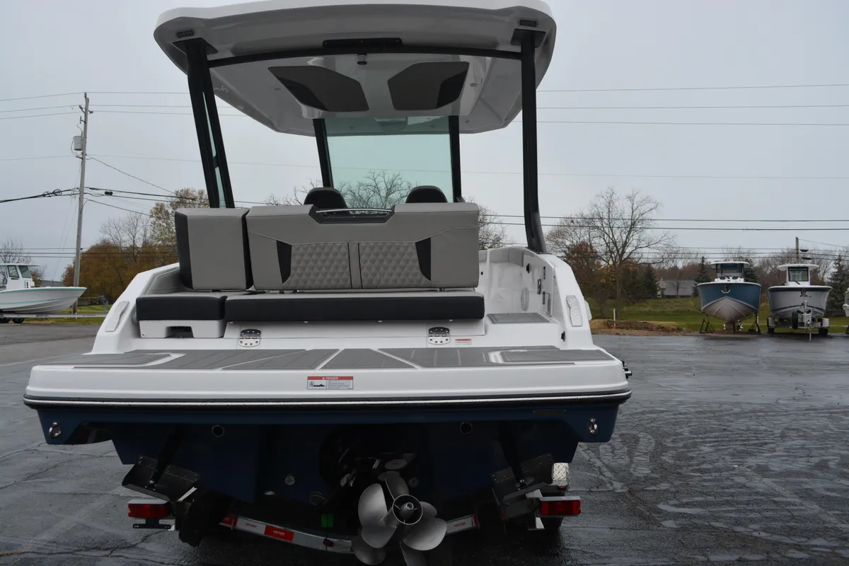 dummy-boat-img