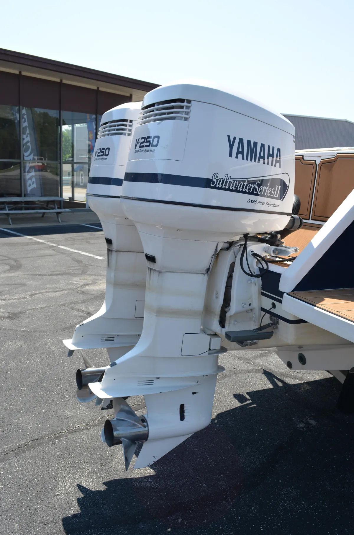 dummy-boat-img