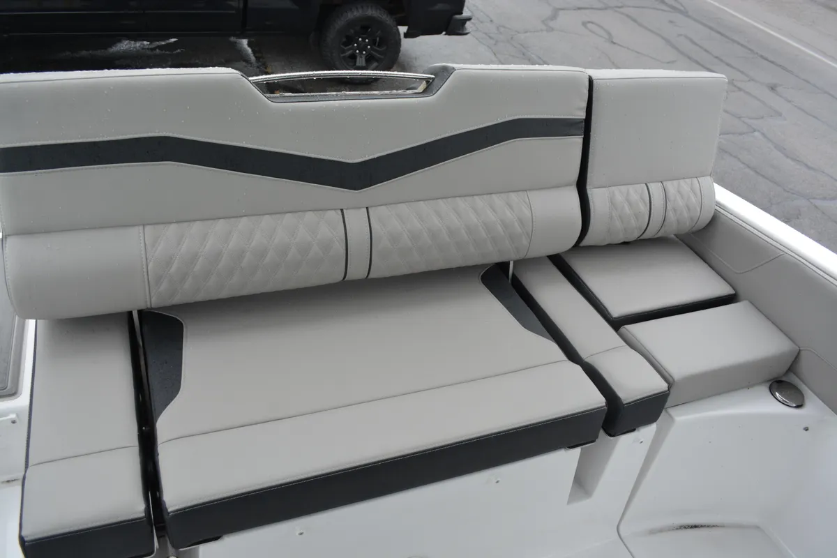 dummy-boat-img