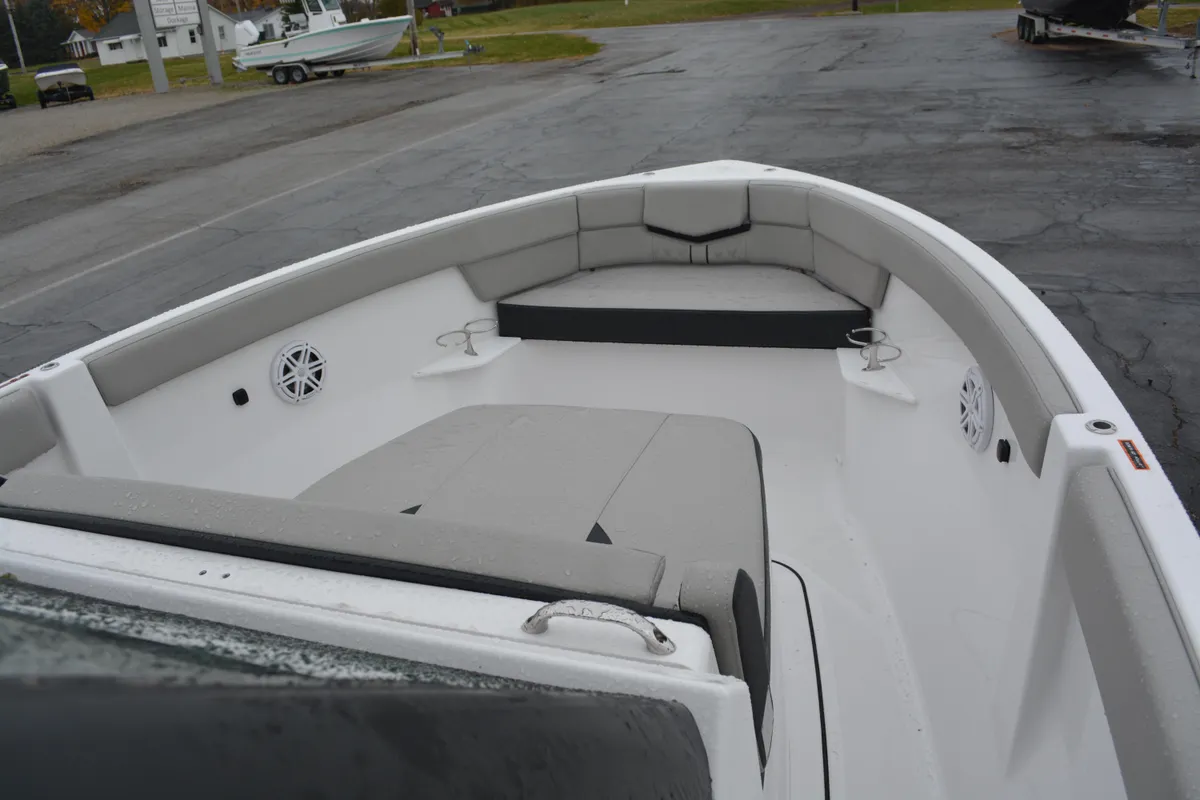 dummy-boat-img