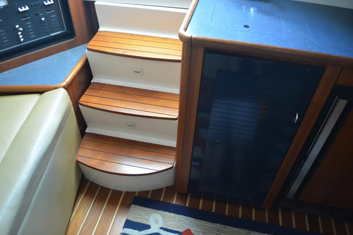 dummy-boat-img