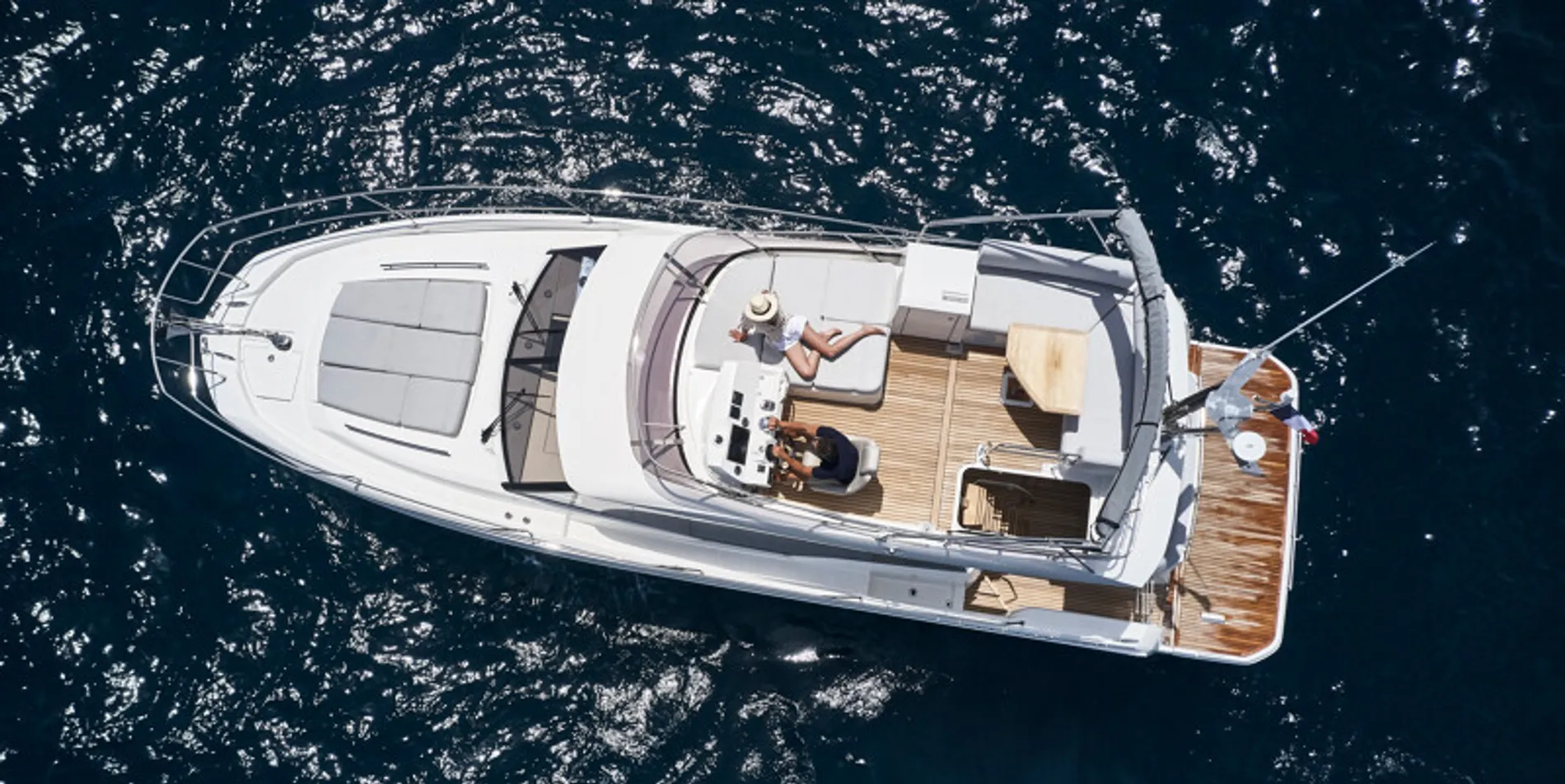 Pre-Owned 2023 Prestige yachts 420 Fly for Sale | Vancouver, BC | M&P Yacht Centre | 6321ea8375b08324ed185118