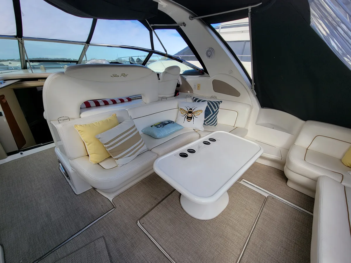 boat-carouselImage-image