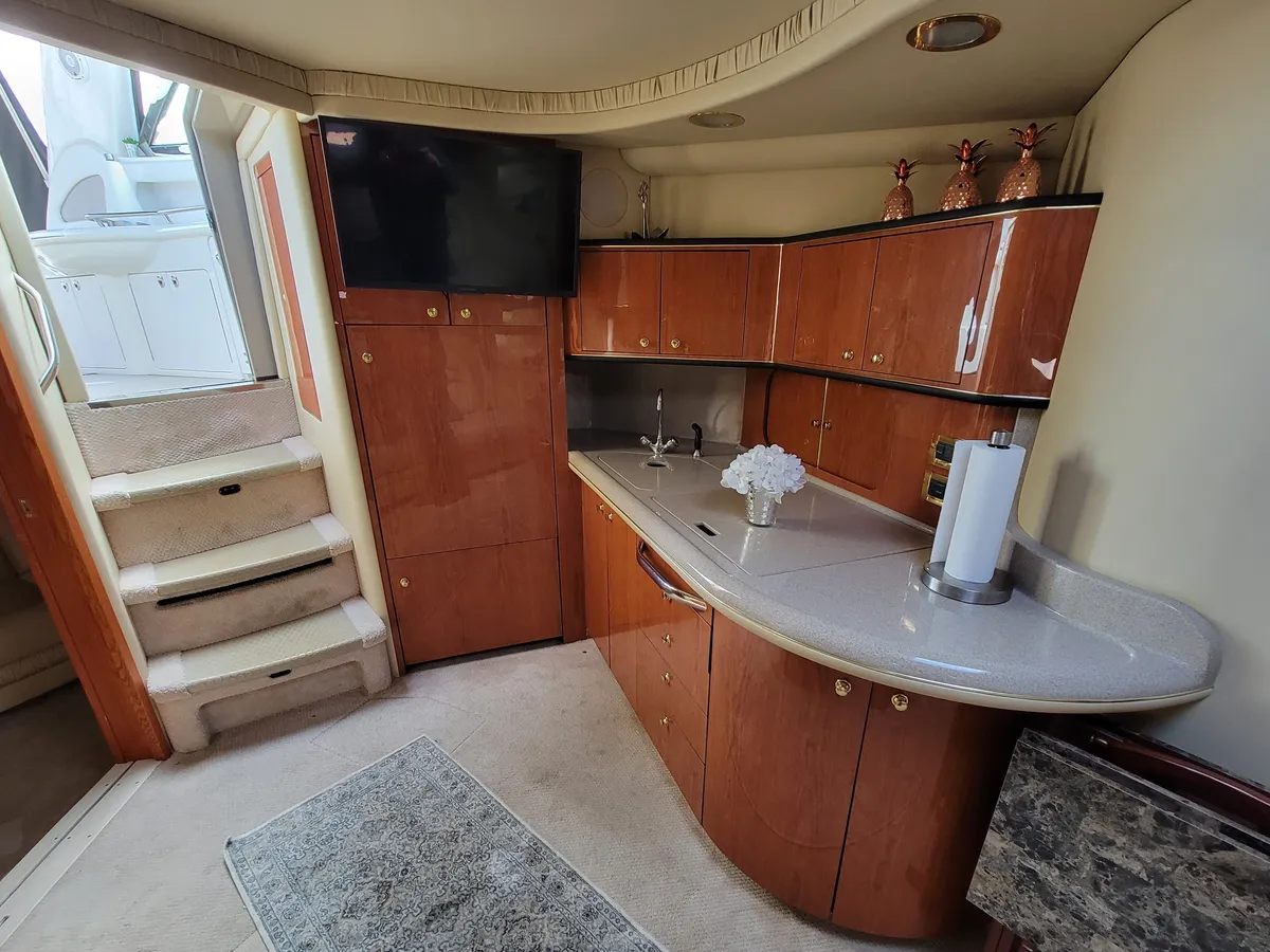 boat-carouselImage-image