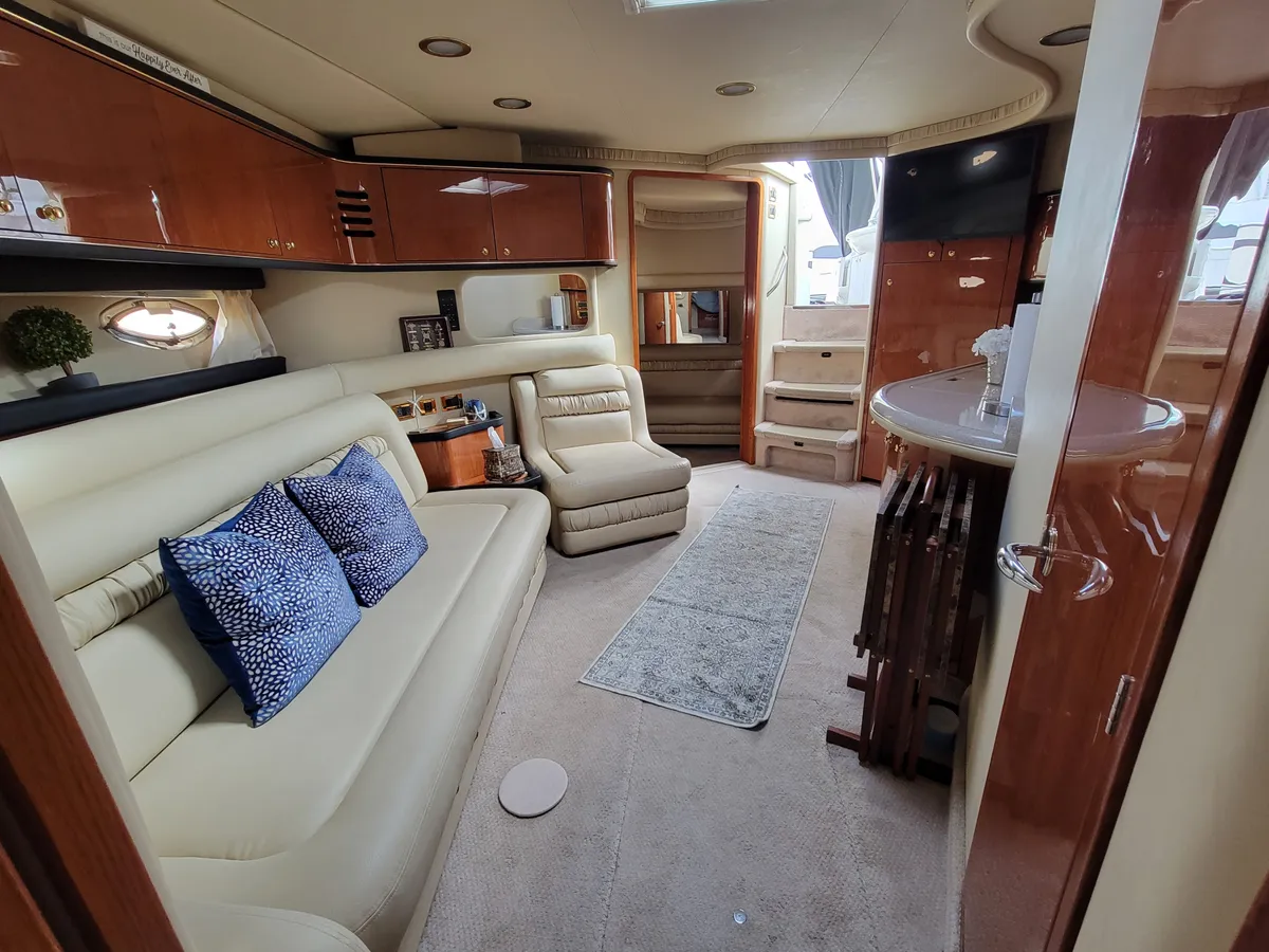 boat-carouselImage-image