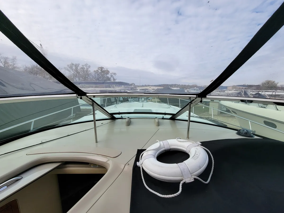 boat-carouselImage-image