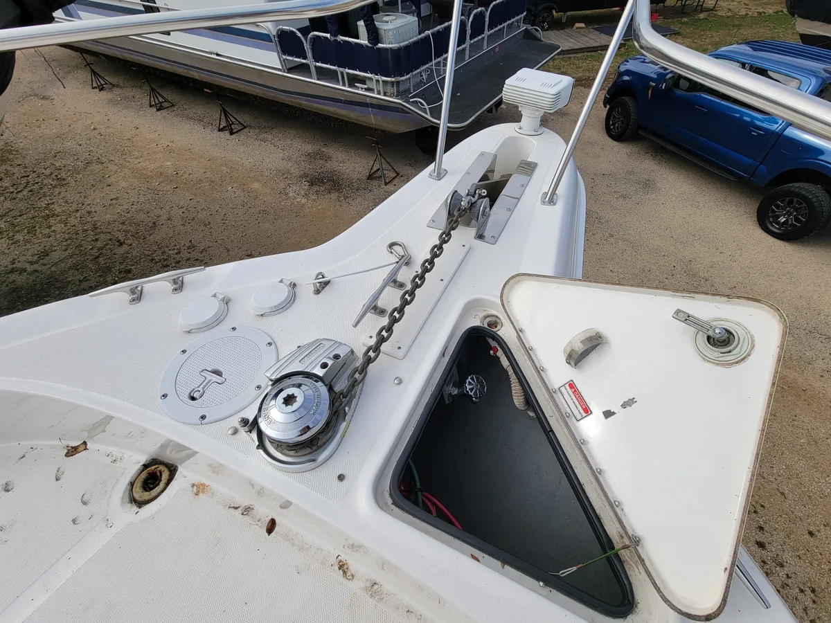 boat-carouselImage-image