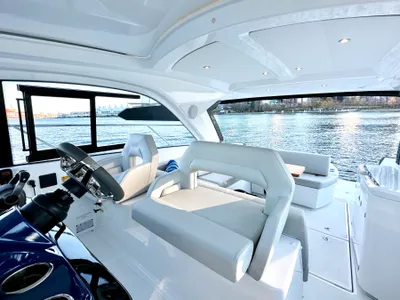Pre-Owned 2024 Beneteau Gran Turismo 41 for Sale | Vancouver, BC | M&P Yacht Centre | 65035cd5410bd8f396035f06