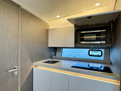 Pre-Owned 2024 Beneteau Gran Turismo 41 for Sale | Vancouver, BC | M&P Yacht Centre | 65035cd5410bd8f396035f06