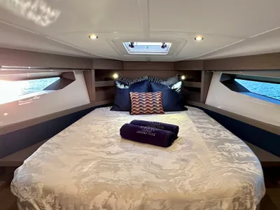 Pre-Owned 2024 Beneteau Gran Turismo 41 for Sale | Vancouver, BC | M&P Yacht Centre | 65035cd5410bd8f396035f06
