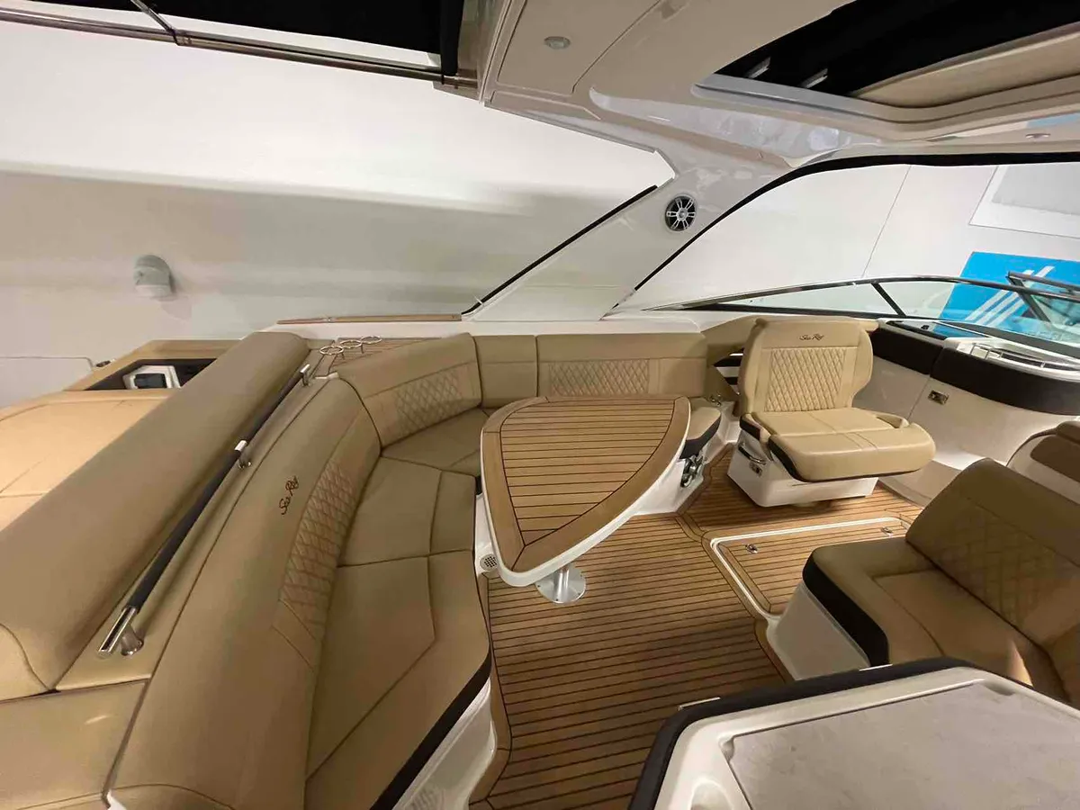 2024 Sea Ray SLX 310-12