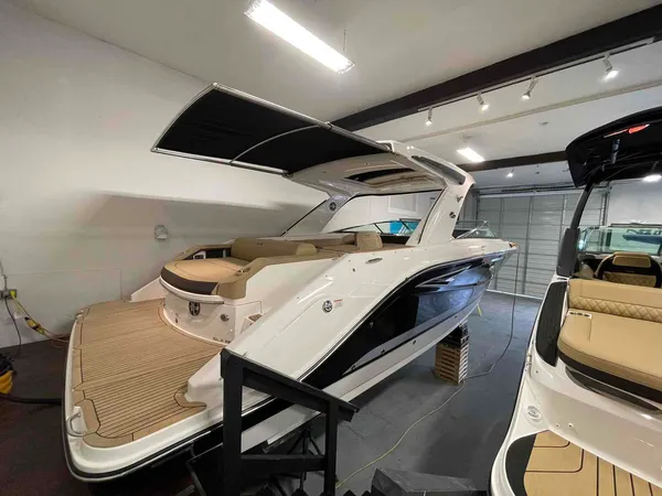 2024 Sea Ray SLX 310-9